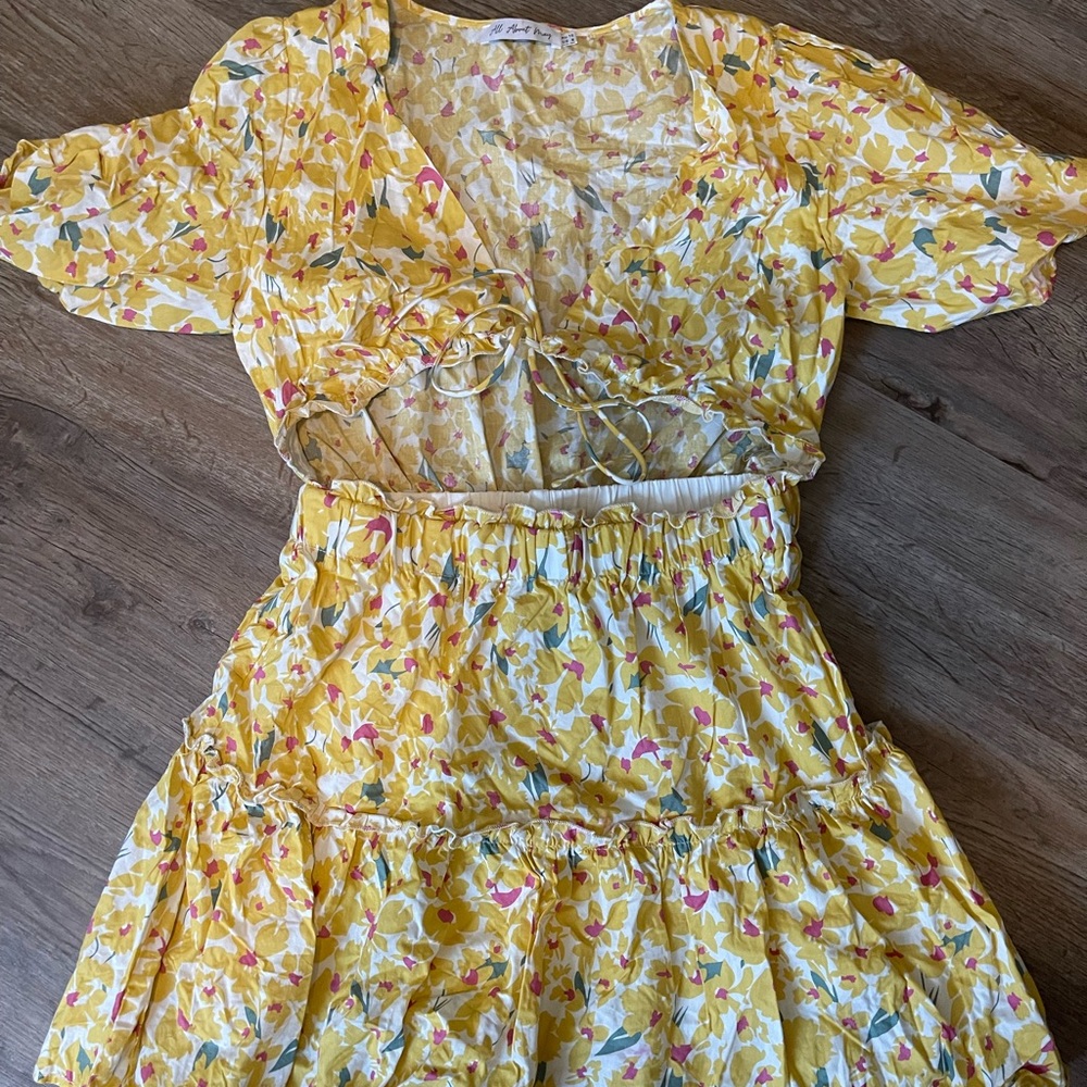Mini Dress - Picture 2 of 4